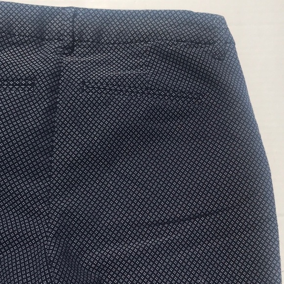 3/$25🍾🍾Old Navy Harper Dobby Navy/White Print Pants - Picture 12 of 12